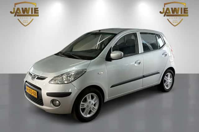 Hyundai i10 (2010) thumbnail 1