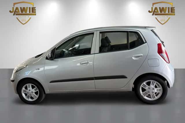 Hyundai i10 (2010) thumbnail 2
