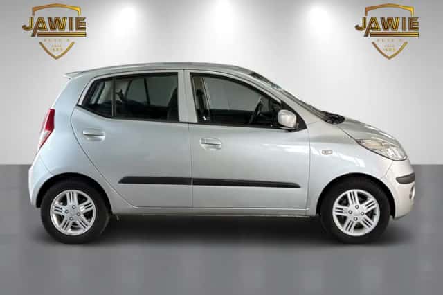 Hyundai i10 (2010) thumbnail 4