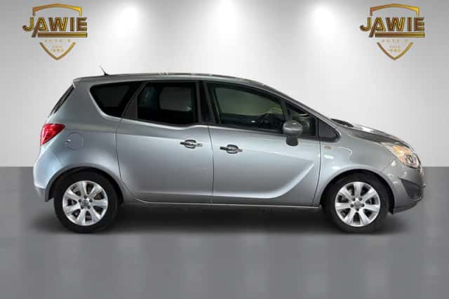 Opel Meriva (2012) thumbnail 4