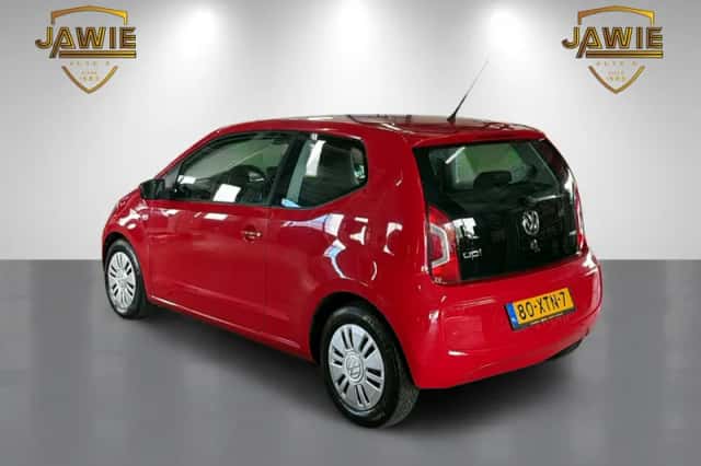Volkswagen Up! (2014) thumbnail 3
