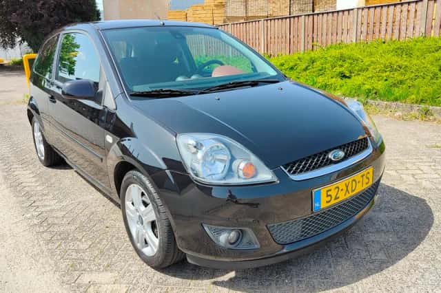 Ford Fiesta (2007) thumbnail 1
