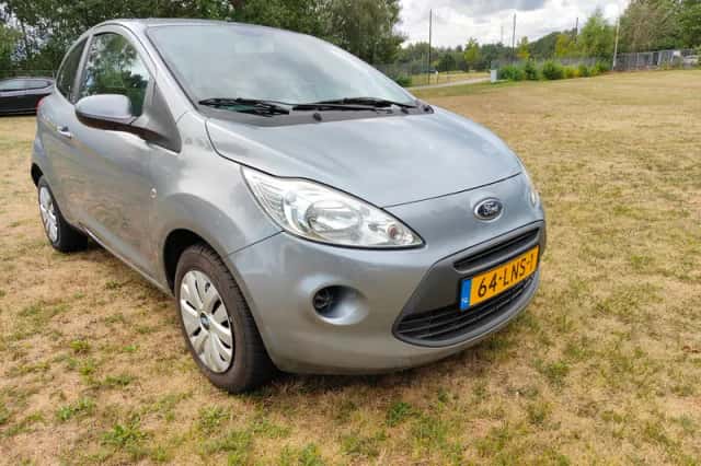 Ford Ka (2010) thumbnail 1