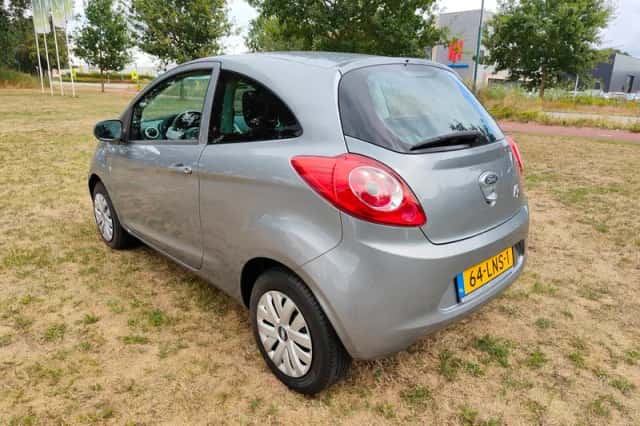 Ford Ka (2010) thumbnail 6