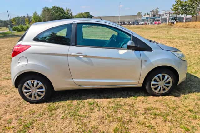 Ford Ka (2012) thumbnail 2