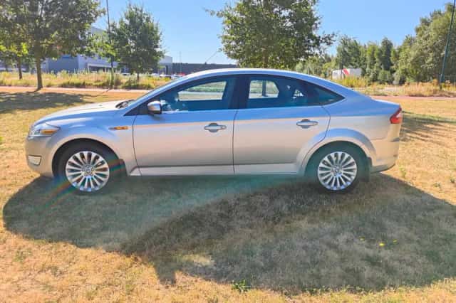 Ford Mondeo (2008) thumbnail 5