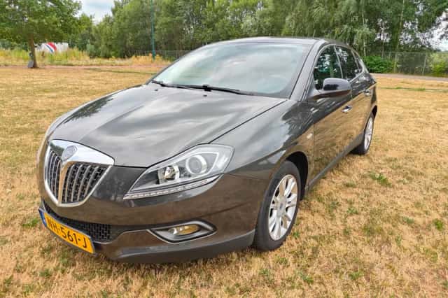 Lancia Delta (2011) thumbnail 4
