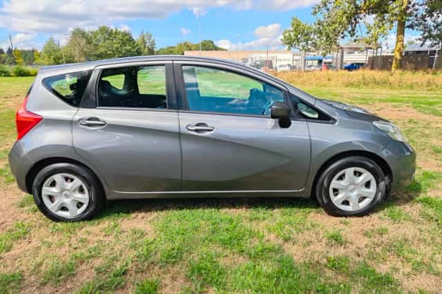 Nissan Note (2014) thumbnail 2