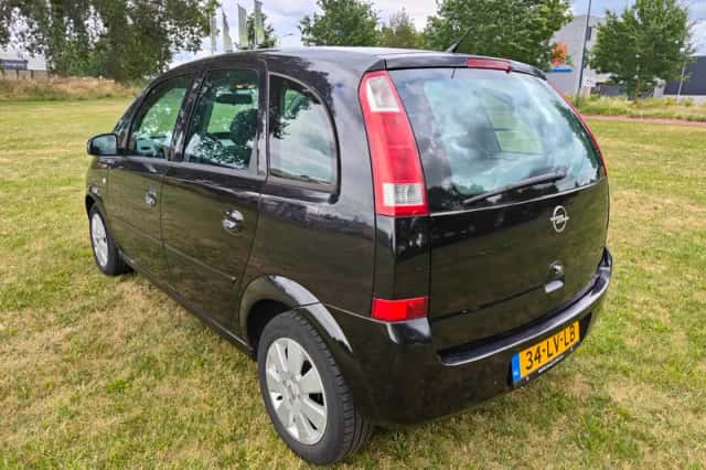 Opel Meriva (2003) thumbnail 6