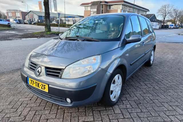 Renault Grand Scénic (2006) thumbnail 4