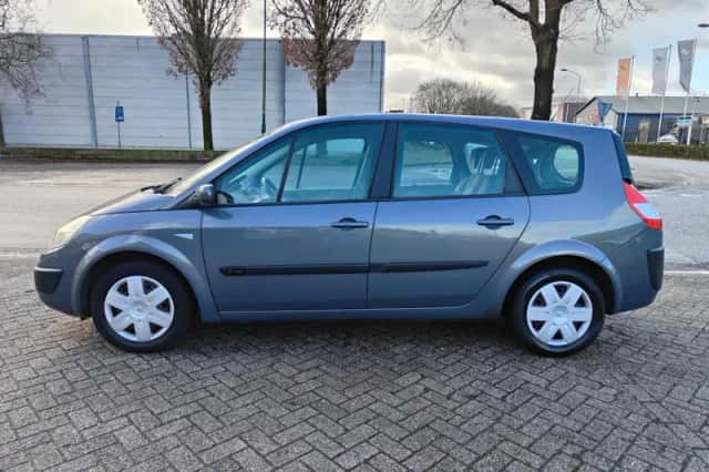 Renault Grand Scénic (2006) thumbnail 5