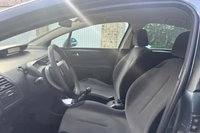 Citroën C4 (2004) thumbnail 6