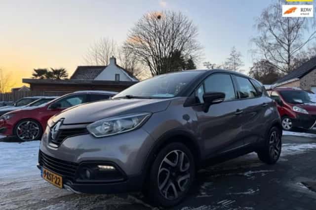 Renault Captur (2013) thumbnail 1