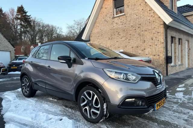 Renault Captur (2013) thumbnail 4