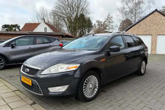 Ford Mondeo (2009) thumbnail 1