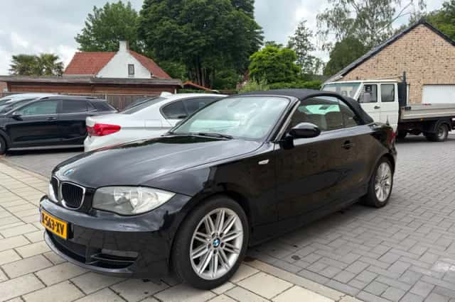 BMW 1-Serie (2008) thumbnail 2