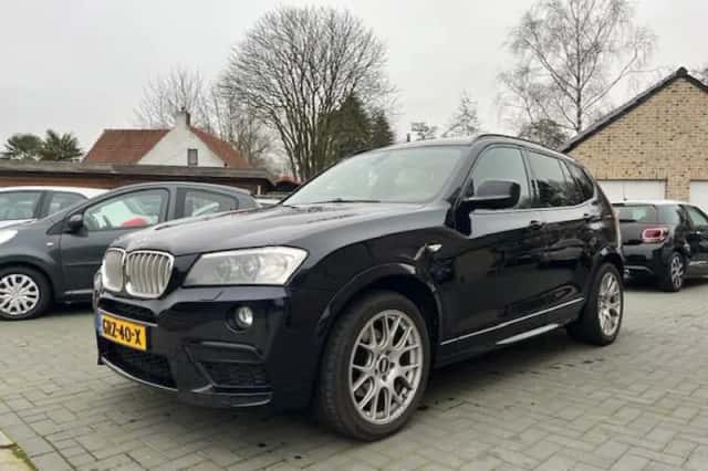 BMW X3 (2011) thumbnail 1