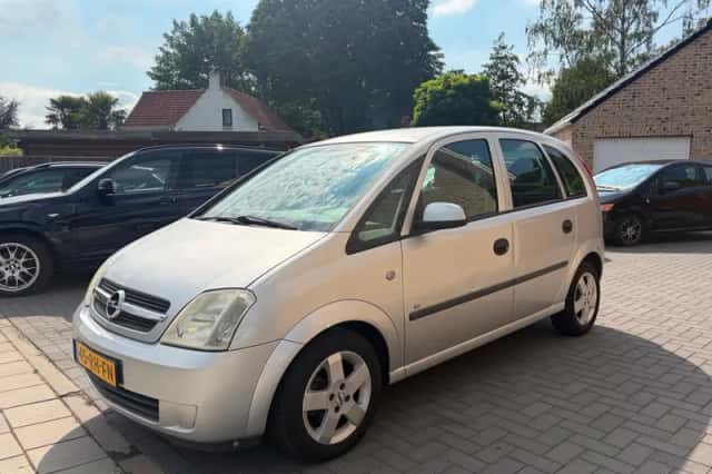 Opel Meriva (2005) thumbnail 2