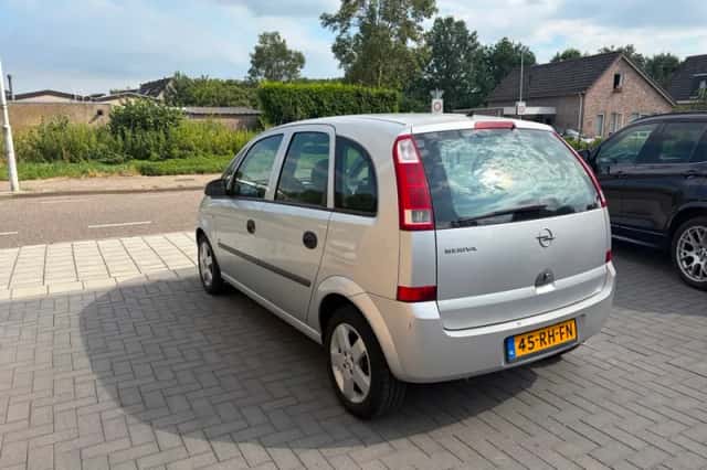 Opel Meriva (2005) thumbnail 5