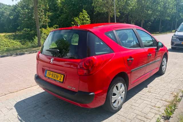 Peugeot 207 (2011) thumbnail 6