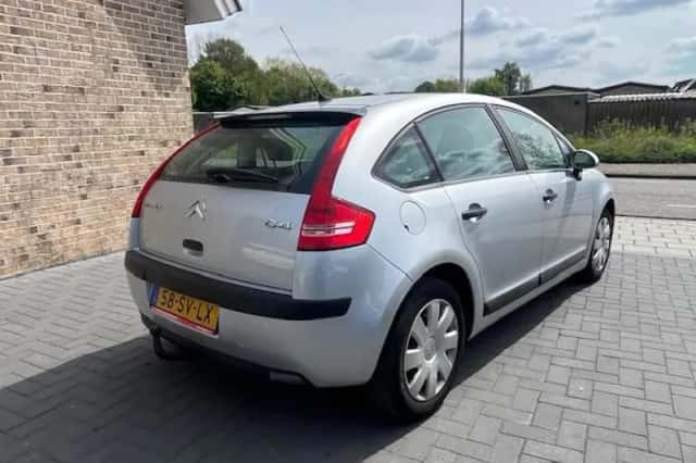 Citroën C4 (2006) thumbnail 4