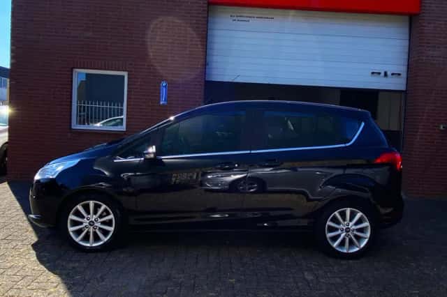 Ford B-Max (2017) thumbnail 5
