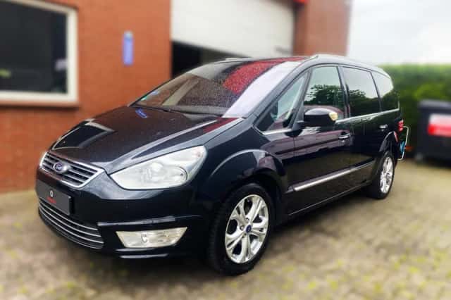 Ford Galaxy (2013) thumbnail 1