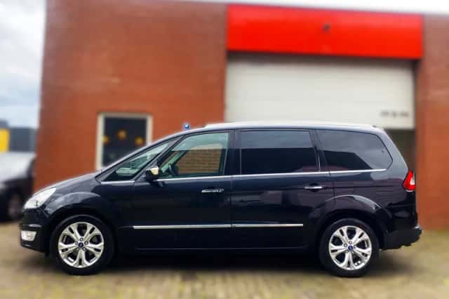 Ford Galaxy (2013) thumbnail 5