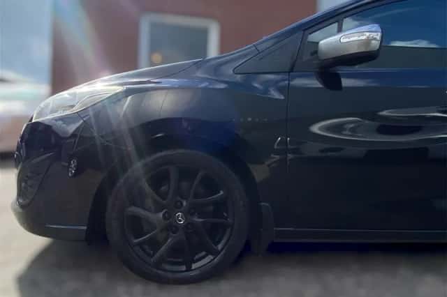 Mazda 5 (2014) thumbnail 3