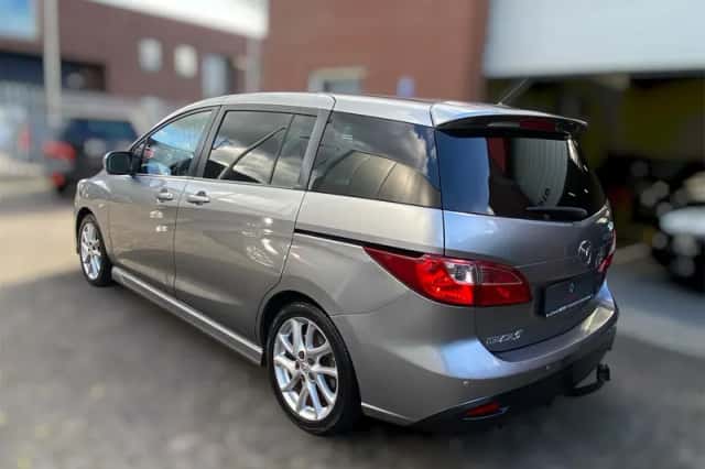 Mazda 5 (2012) thumbnail 5
