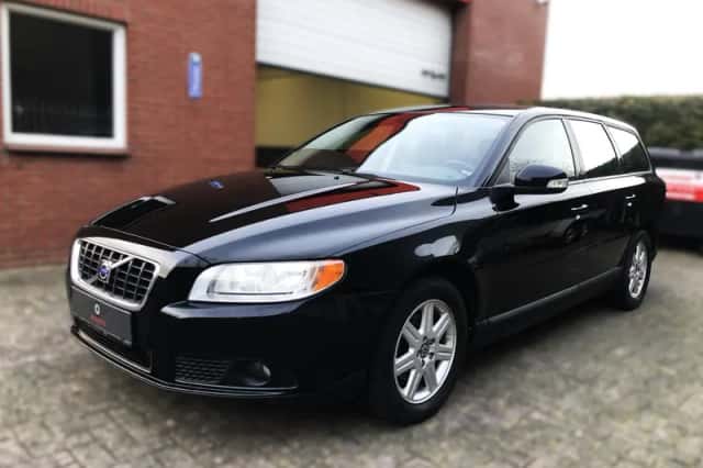 Volvo V70 (2009) thumbnail 1