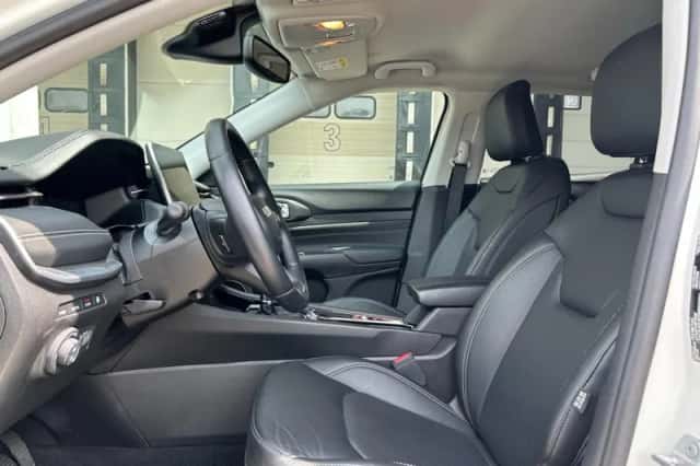 Jeep Compass (2022) thumbnail 6