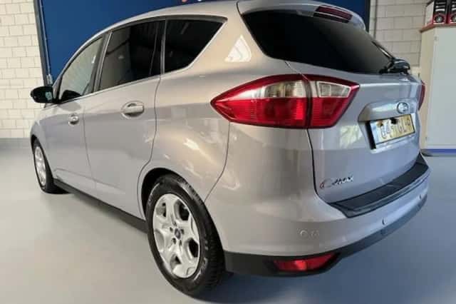 Ford C-Max (2011) thumbnail 3