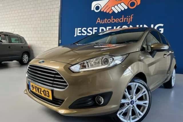 Ford Fiesta (2014) thumbnail 1