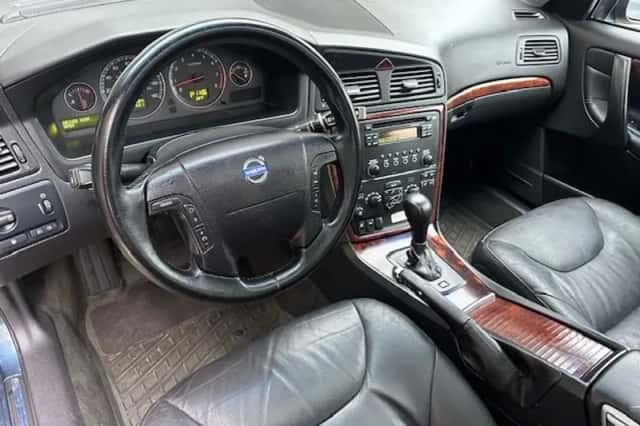 Volvo V70 (2007) thumbnail 6