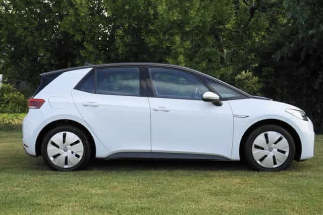 Volkswagen ID.3 (2021) thumbnail 3