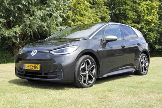Volkswagen ID.3 (2021) thumbnail 1