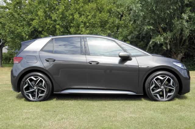 Volkswagen ID.3 (2021) thumbnail 3