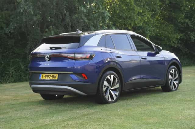 Volkswagen ID.4 (2021) thumbnail 2