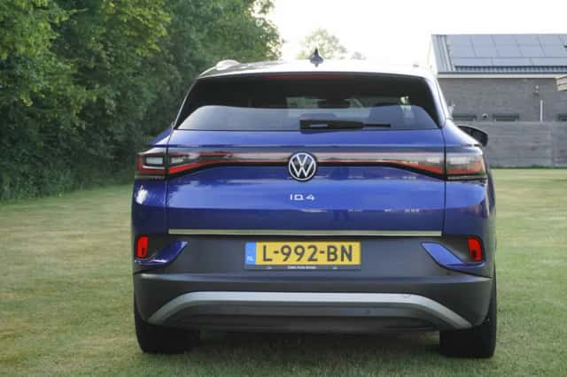 Volkswagen ID.4 (2021) thumbnail 4