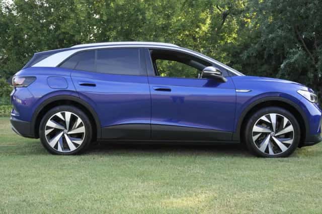 Volkswagen ID.4 (2021) thumbnail 5