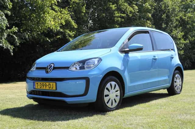 Volkswagen Up! (2023) thumbnail 1