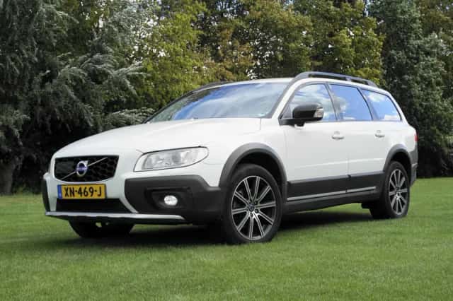 Volvo XC70 (2014) thumbnail 1