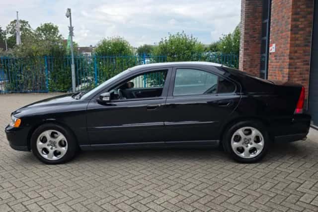 Volvo S60 (2008) thumbnail 3