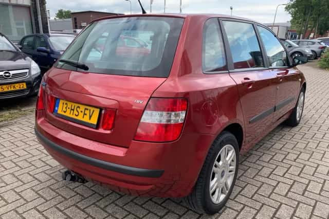 Fiat Stilo (2001) thumbnail 2