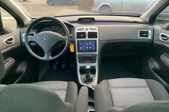 Peugeot 307 SW (2006) thumbnail 3