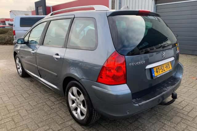 Peugeot 307 SW (2006) thumbnail 5