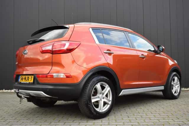 Kia Sportage (2010) thumbnail 5