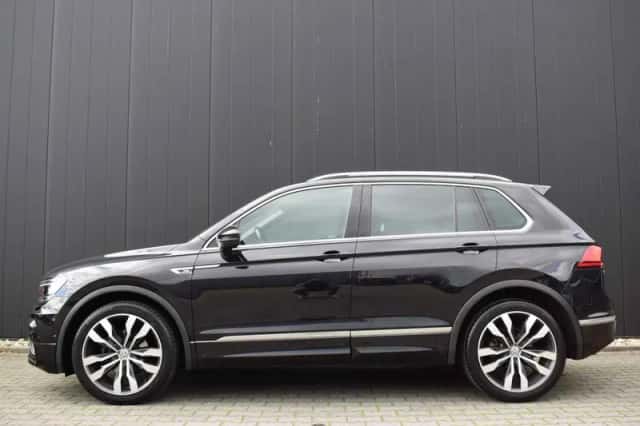 Volkswagen Tiguan (2018) thumbnail 3
