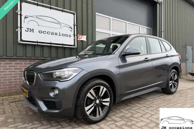 BMW X1 (2017) thumbnail 4